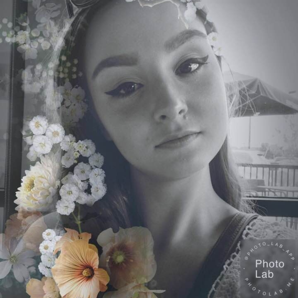 Meet your Posher, Marianna